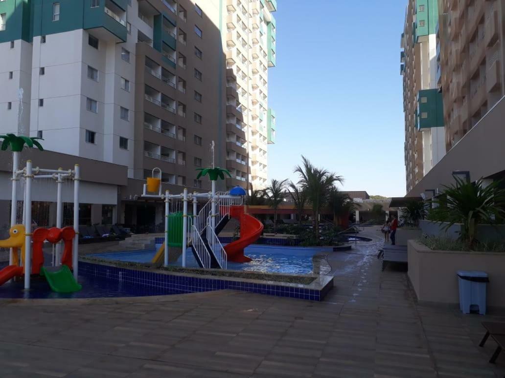 Olimpia Park Resort - 100M Do Parque Thermas Dos Laranjais エクステリア 写真